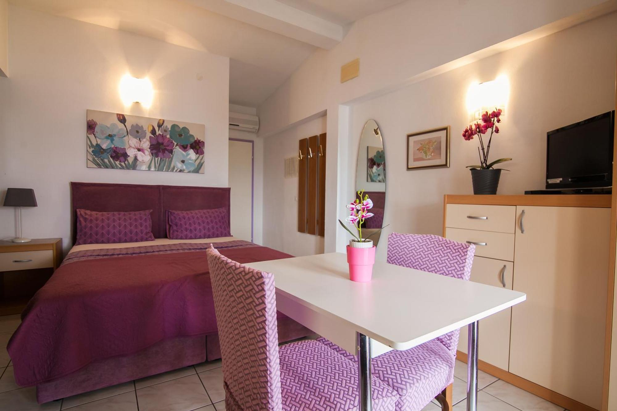 Apartments Paula โบล ภายนอก รูปภาพ